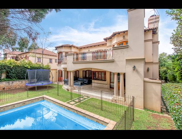 4 BEDROOM HOUSE FOR SALE IN BRYANSTON